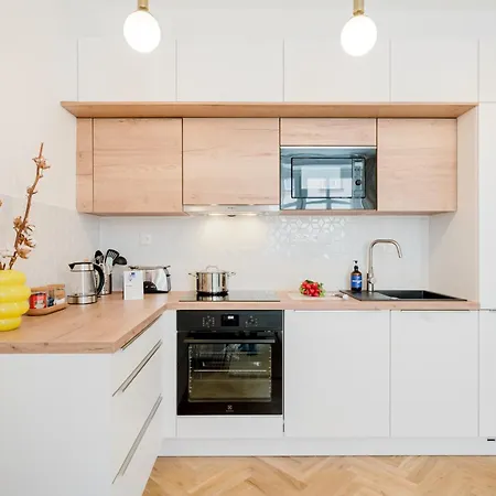 Days - Stylish 2 Bedroom With Netflix