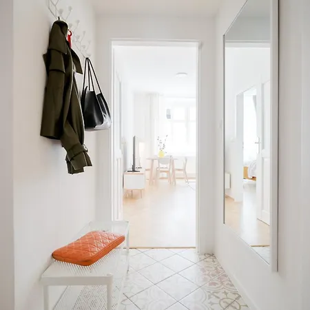 Days - Stylish 2 Bedroom With Netflix Апартаменты *